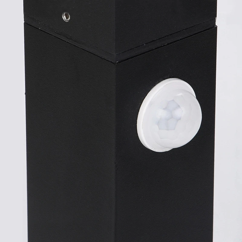 Gavia | Outdoor Motion Sensor Lamp