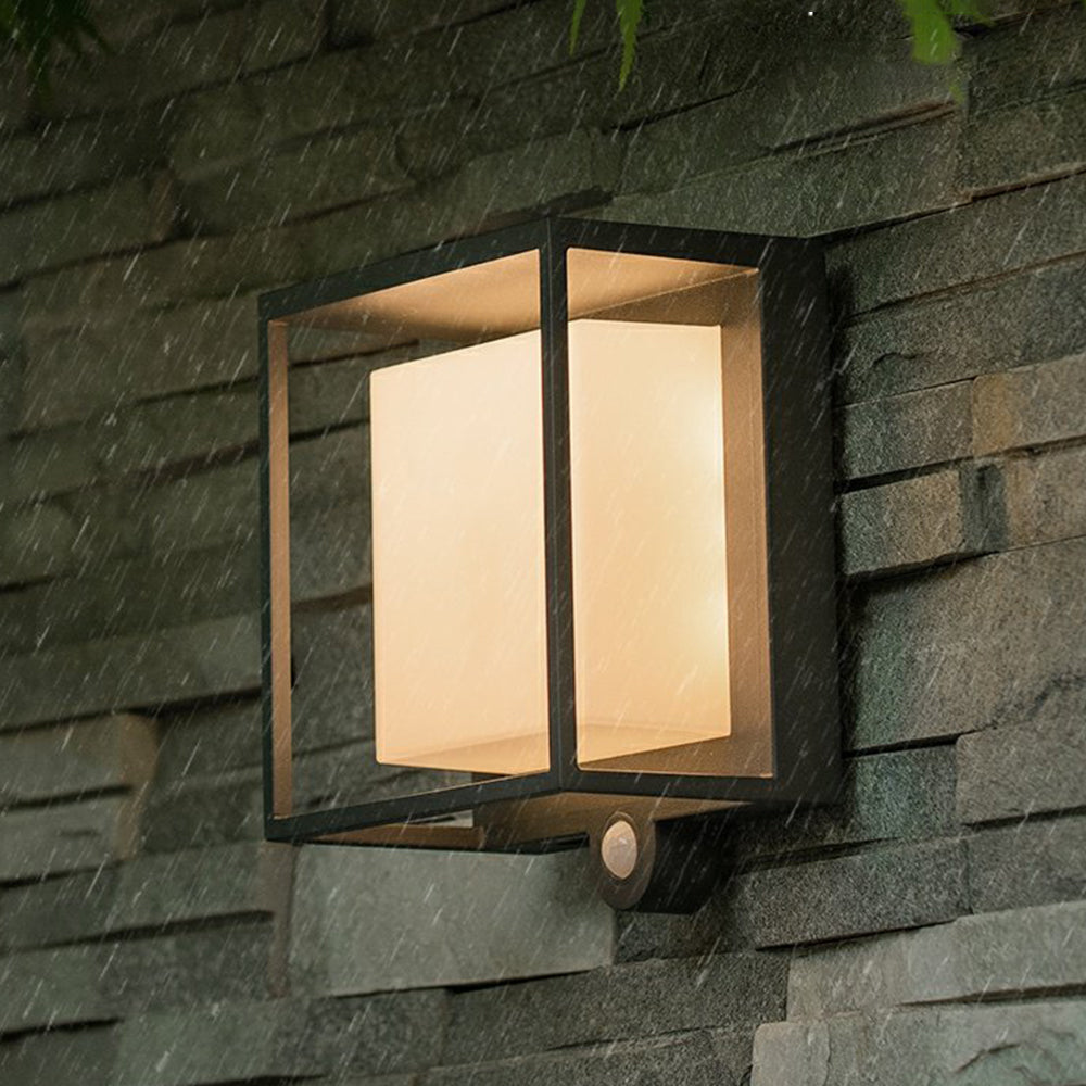 Modern Rectangular Acrylic Sensor Solar Powered IP65 Waterproof Outdoor Wall Lamp