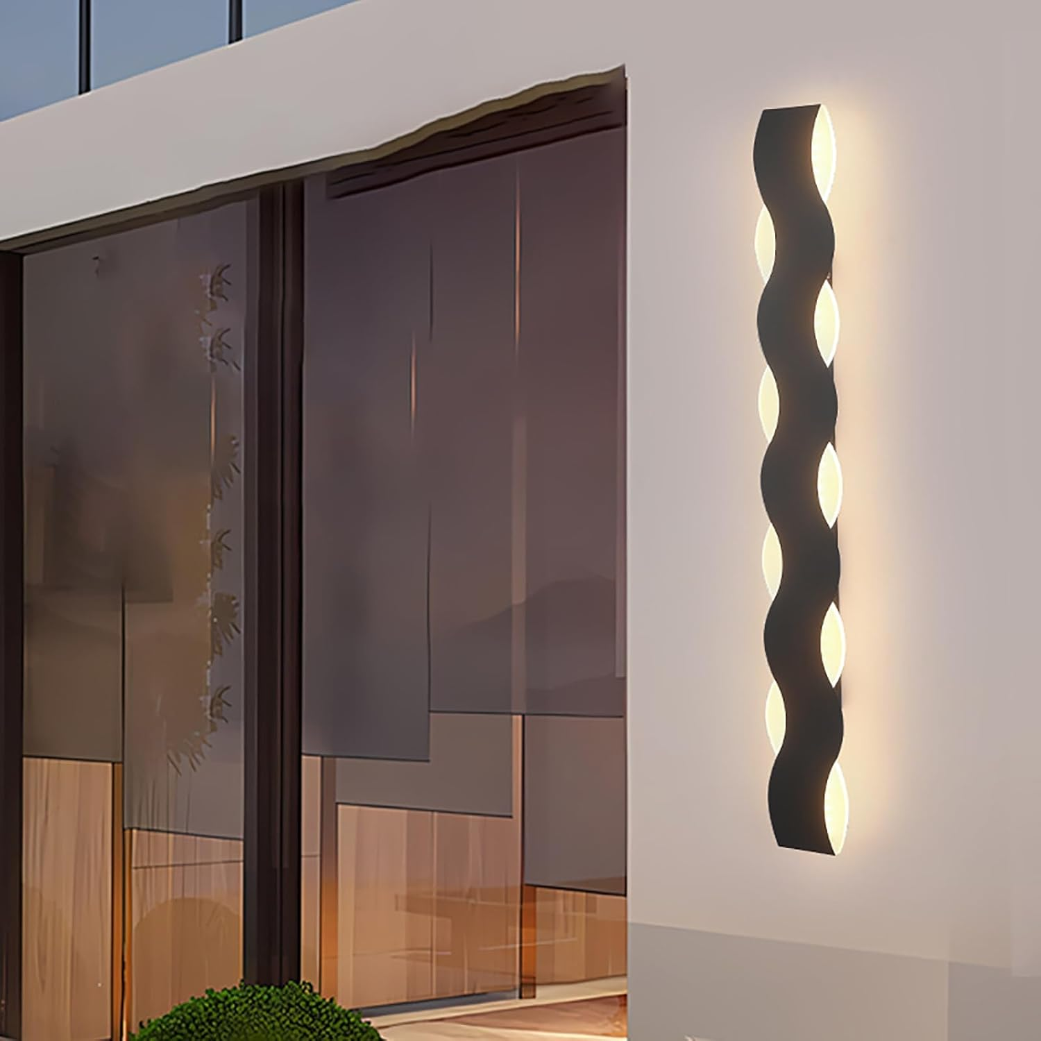 Wave Shaped Outdoor Wall Lamp