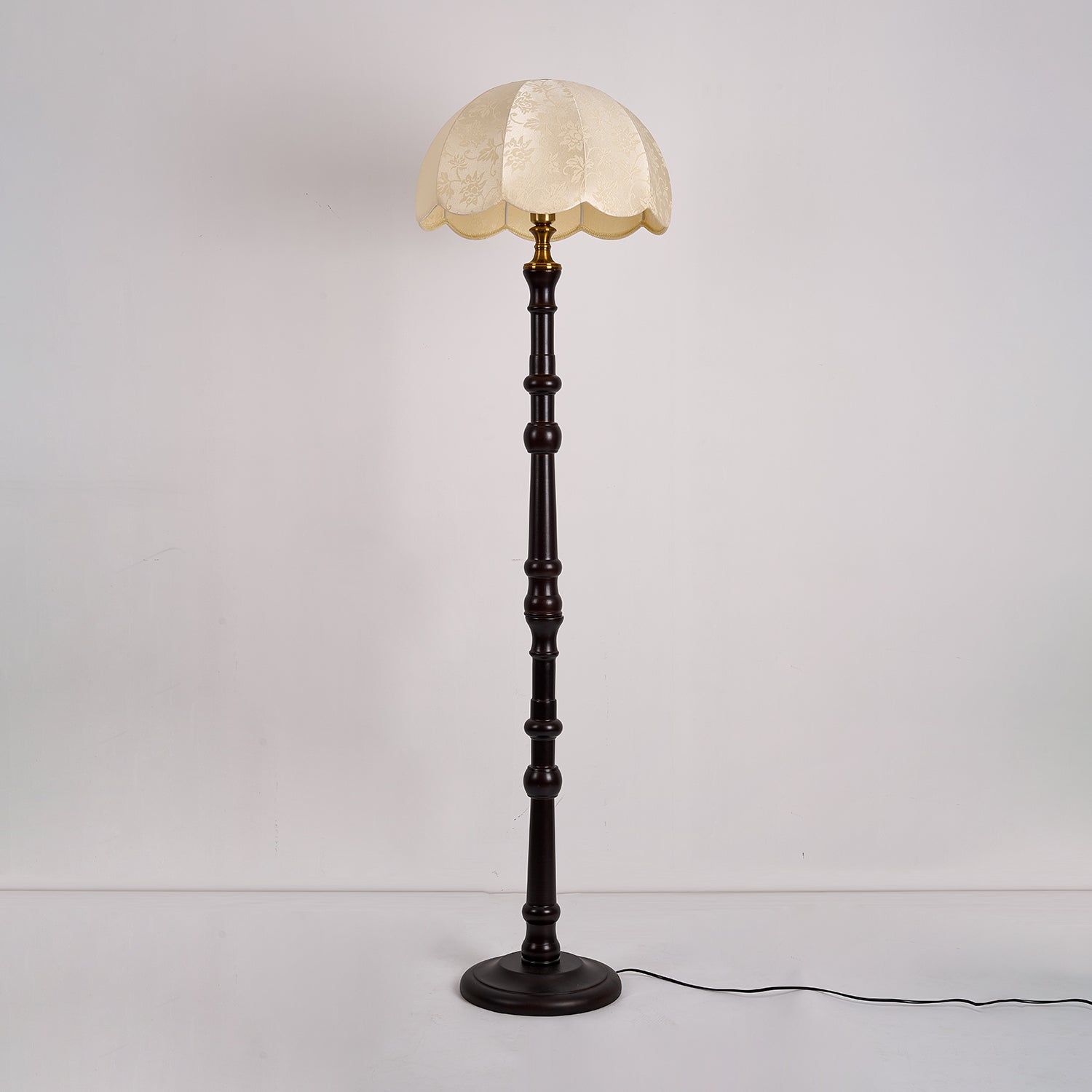 Belgravia Floor Light