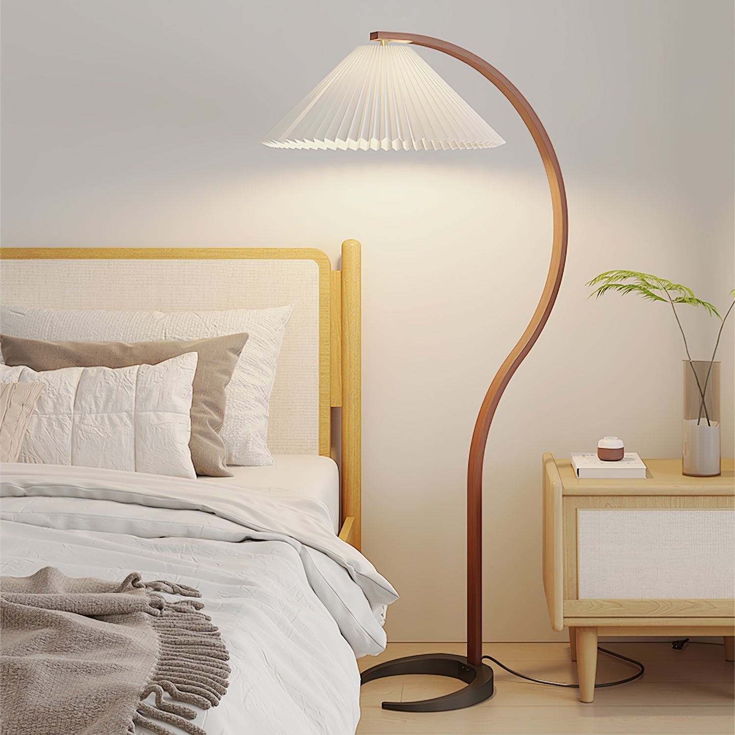 Caprani Floor Lamp