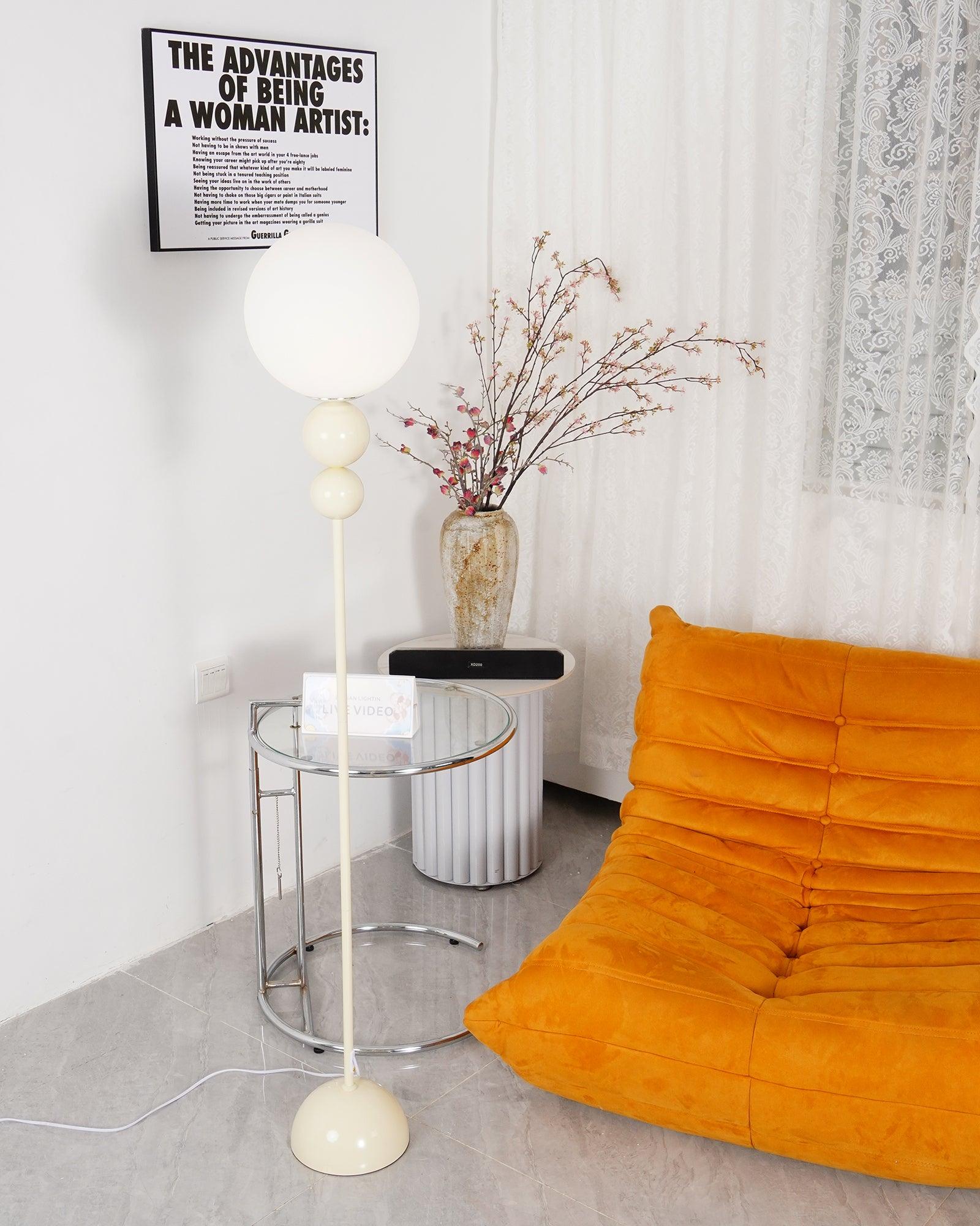 Clavel floor lamp