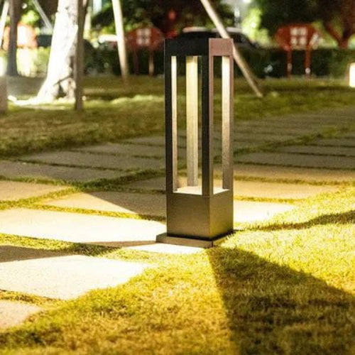 Nimbus Outdoor Pathway Lamp