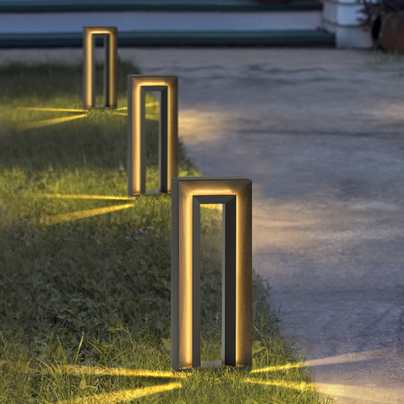 Prism Pathway Solar Light