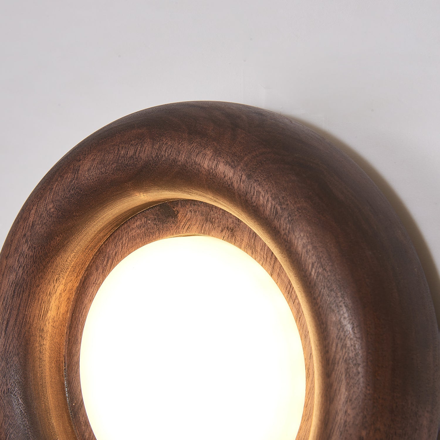 Orbitus Wall Light