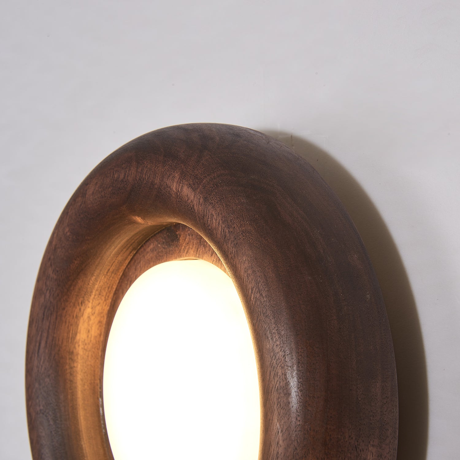 Orbitus Wall Light