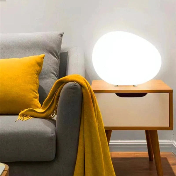 The Pluto Table lamp