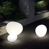 The Pluto Table lamp