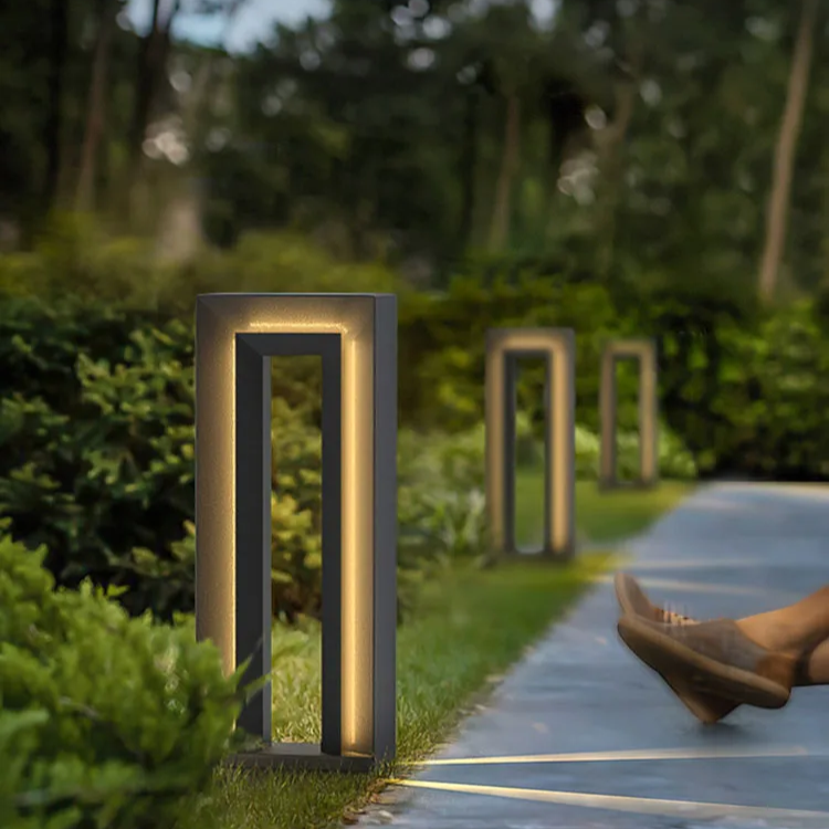 Prism Pathway Solar Light