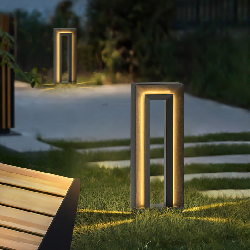 Prism Pathway Solar Light